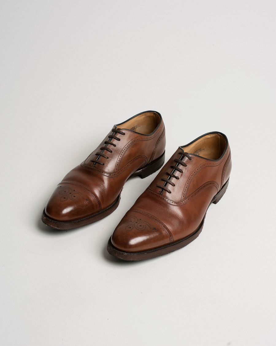 Mies | Church's Guildford Brogue Bworn UK11 - EU45 | Pre-owned | Church's Guildford Brogue Bworn UK11 - EU45