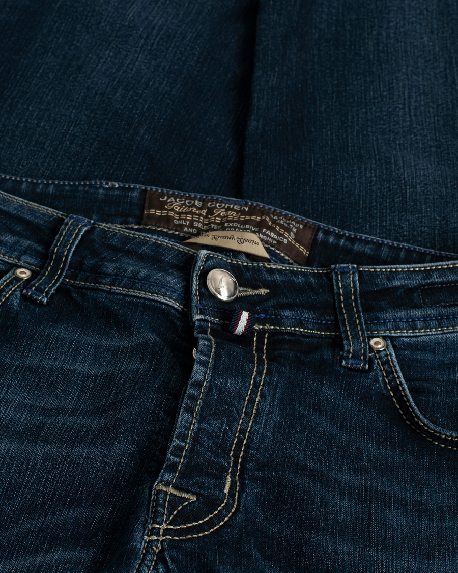 Mies | Farkut | Pre-owned | Jacob Cohën Nick 622 Slim Fit Stretch Jeans Medium Blue W33