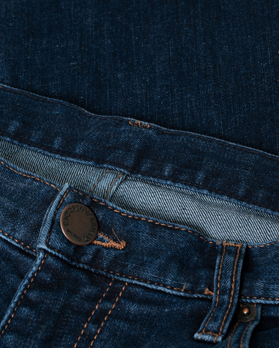 Mies | Farkut | Pre-owned | Emporio Armani Regular Fit Jeans Dark Blue W34L32
