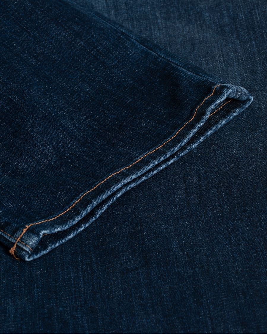 Mies | Farkut | Pre-owned | Emporio Armani Regular Fit Jeans Dark Blue W34L32