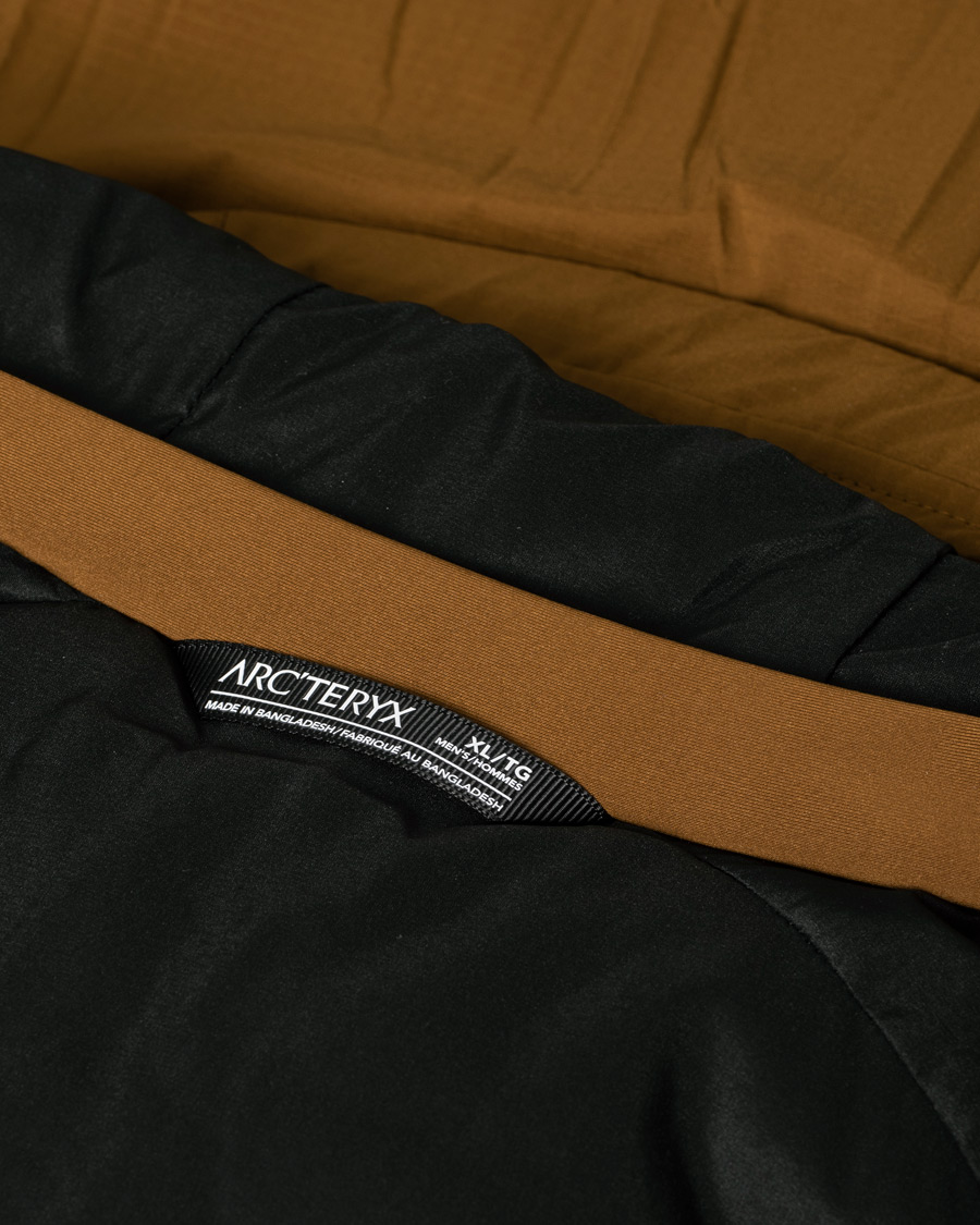Mies | Takit | Pre-owned | Arc'teryx Atom AR Hooded Jacket Relic
