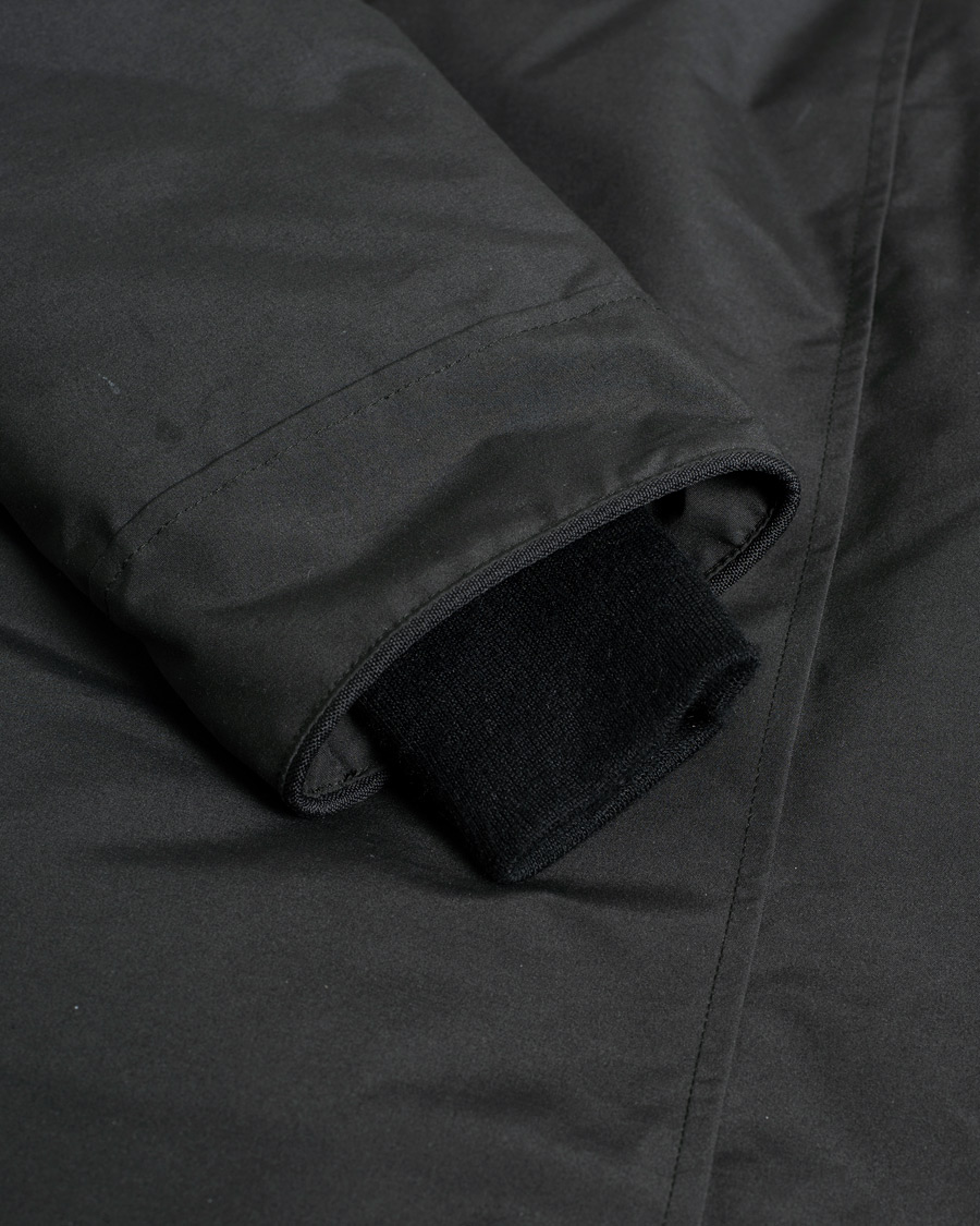 Mies | Takit | Pre-owned | Canada Goose Chateau Parka Black