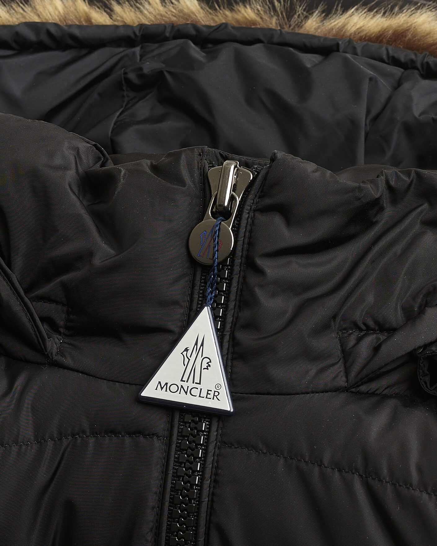 Mies | Pre-owned Takit | Pre-owned | Moncler Maya Faux Fur Jacket Black 2 - M
