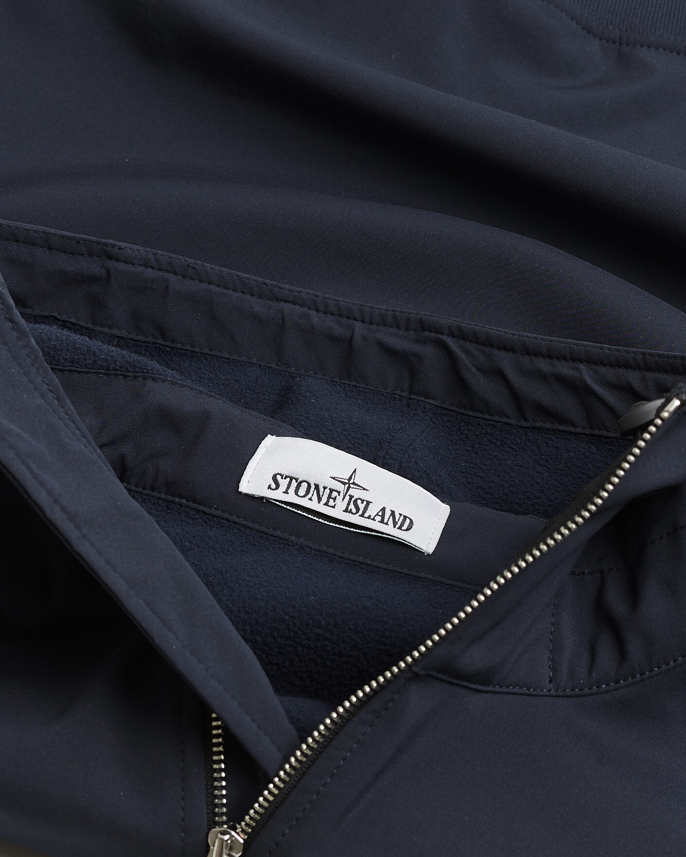 Mies | Pre-owned Takit | Pre-owned | Stone Island Soft Shell Re-Dyed Lined Hood Jacket Navy L