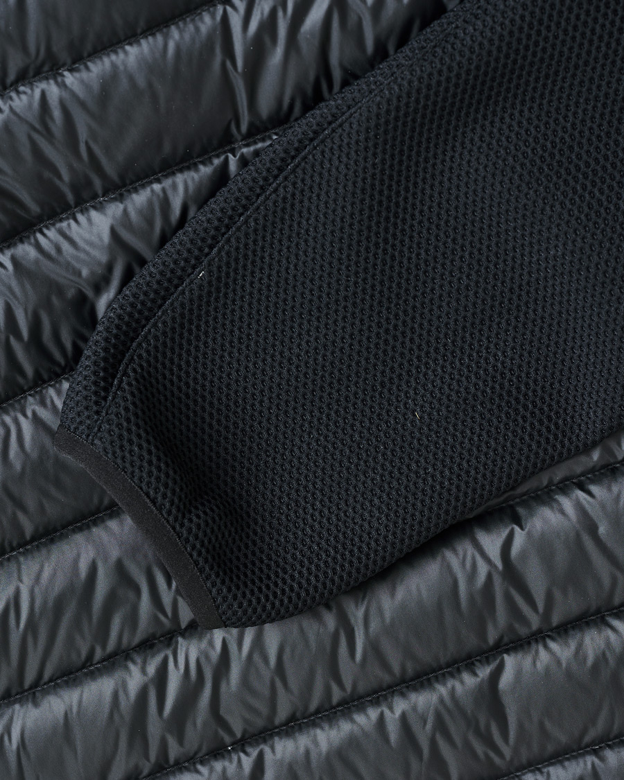 Mies | Takit | Pre-owned | Parajumpers Nolan Warm Up Hybrid Hooded Jacket Black