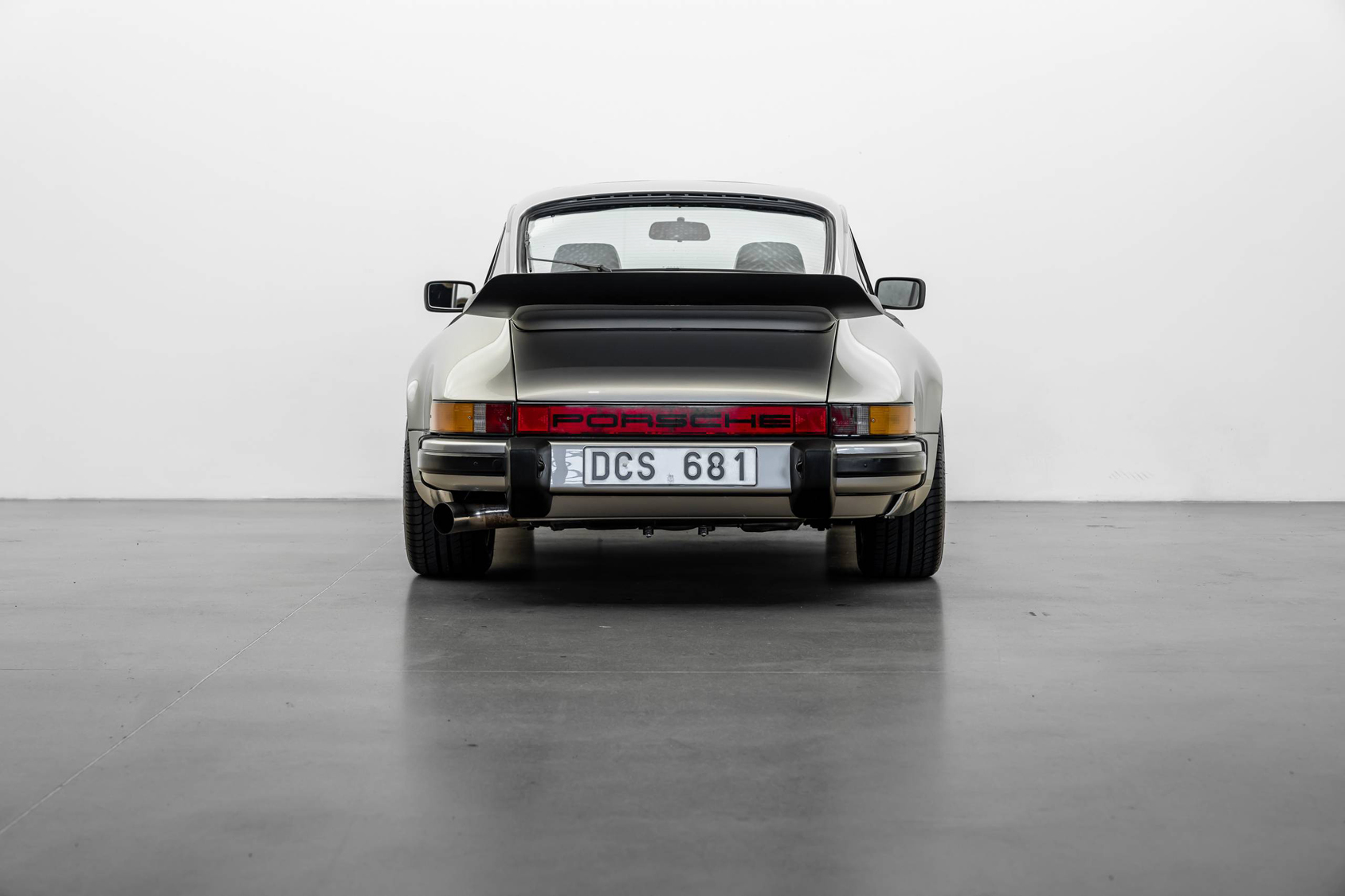 Mies | | Pre-Owned & Vintage Cars | Porsche 911 SC ***SOLD***