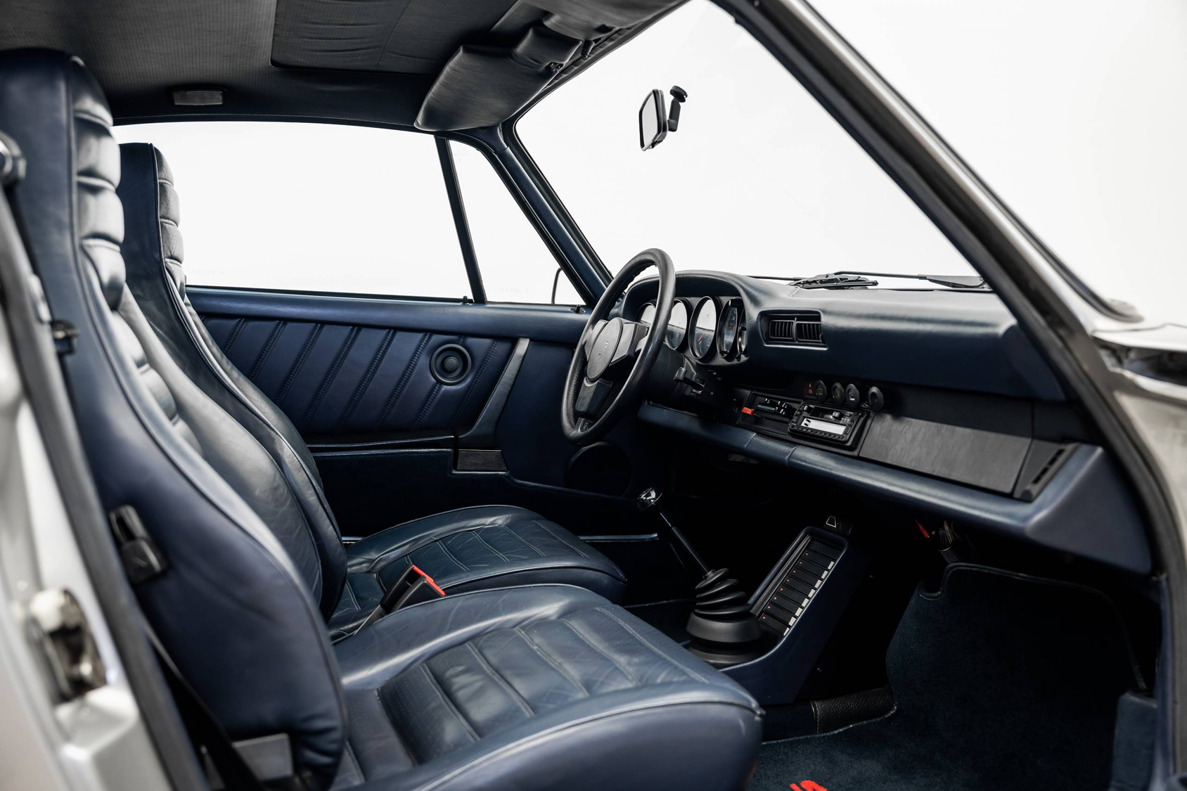 Mies | | Pre-Owned & Vintage Cars | Porsche 911 SC ***SOLD***