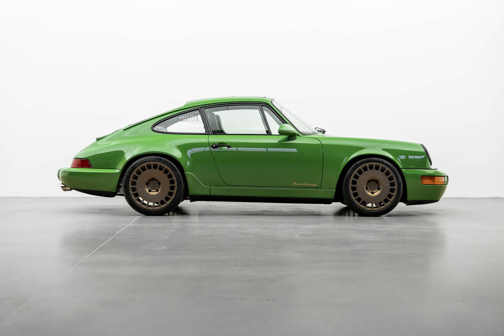 Mies | | Pre-Owned & Vintage Cars | Porsche 911 Carrera 4 “Redrum” ***SOLD***
