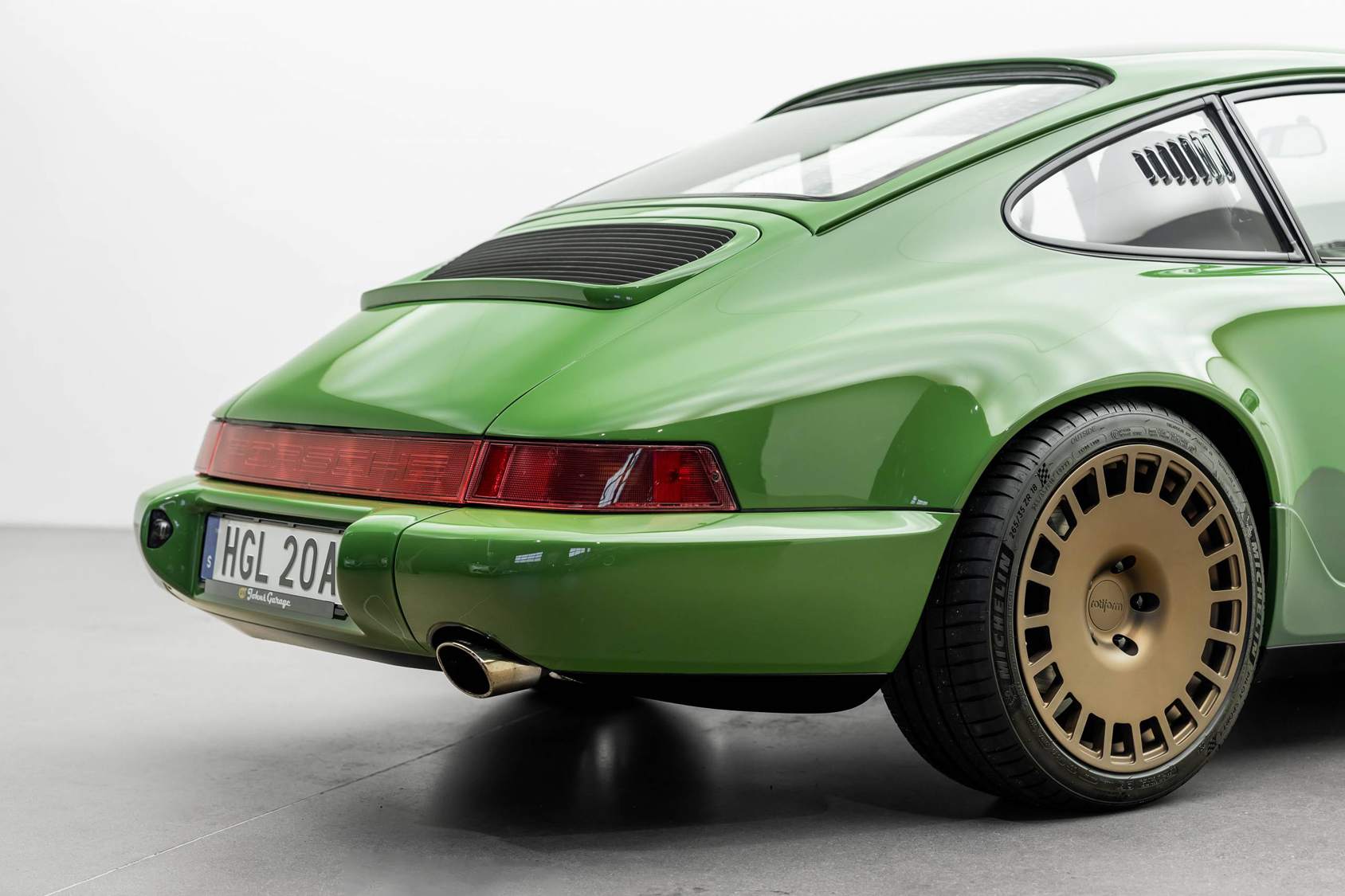 Mies | | Pre-Owned & Vintage Cars | Porsche 911 Carrera 4 “Redrum” ***SOLD***