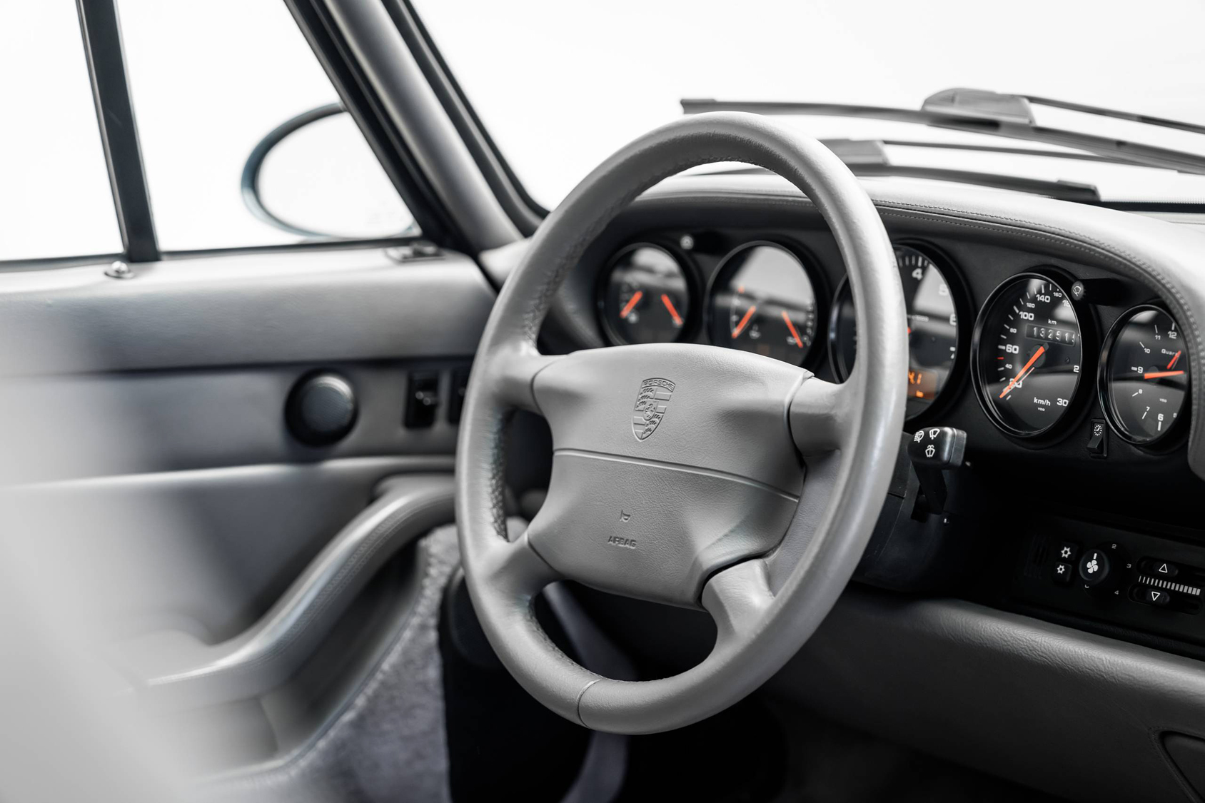 Mies | | Pre-Owned & Vintage Cars | Porsche 911 Carrera 4S ***SOLD***