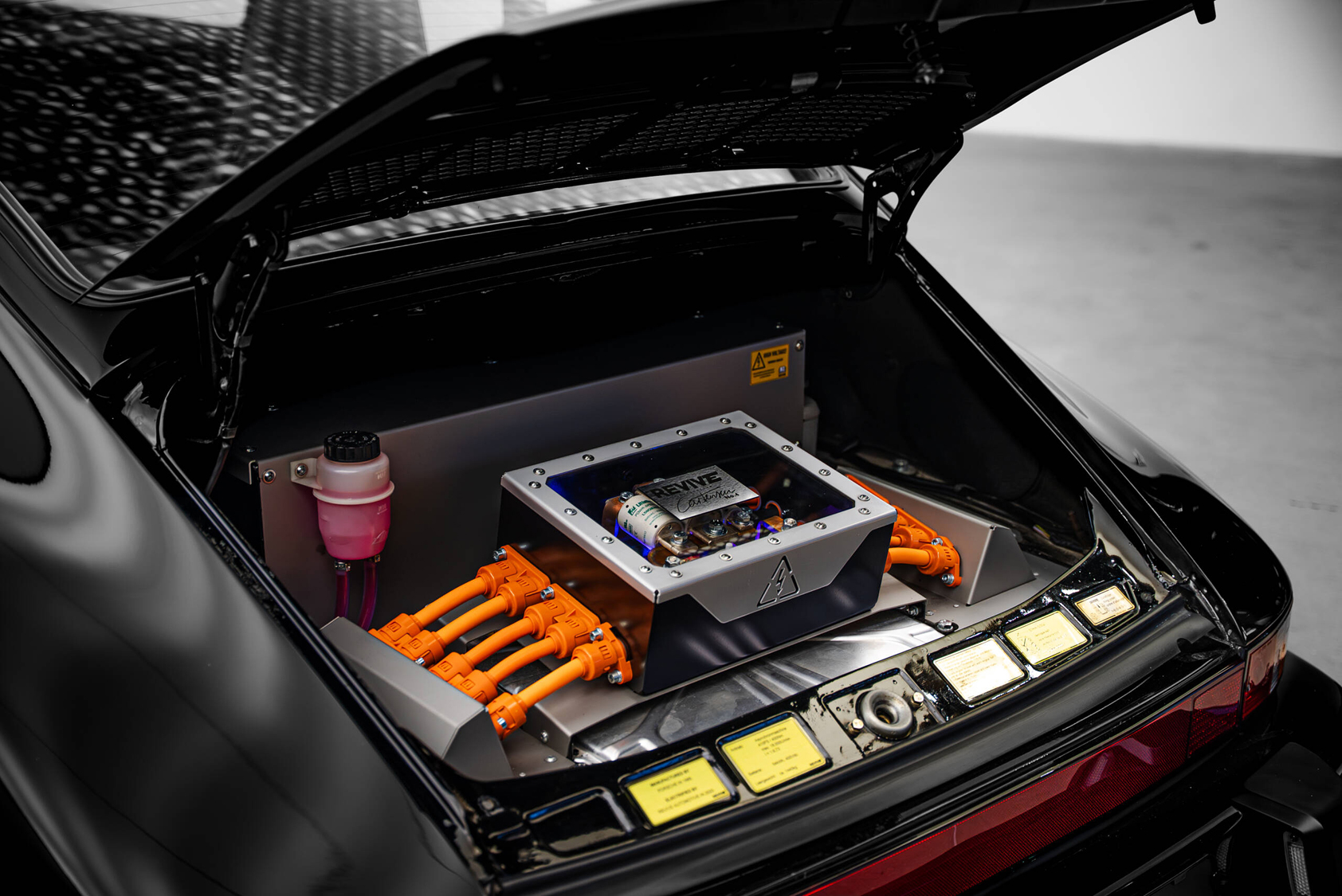 Mies | | Pre-Owned & Vintage Cars | Revive One – WTL Electric