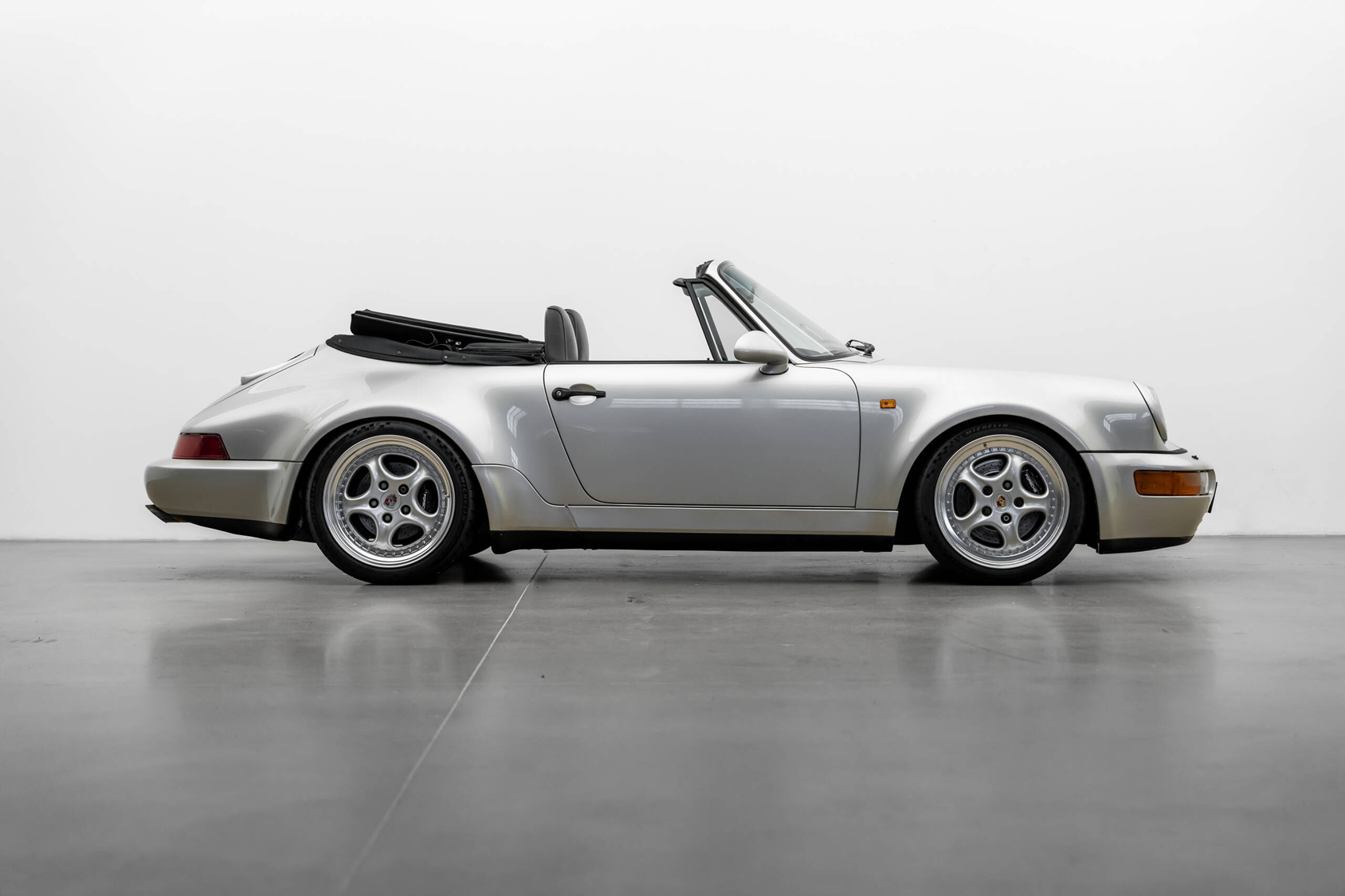 Mies | | Pre-Owned & Vintage Cars | Porsche 911 Carrera WTL Cab
