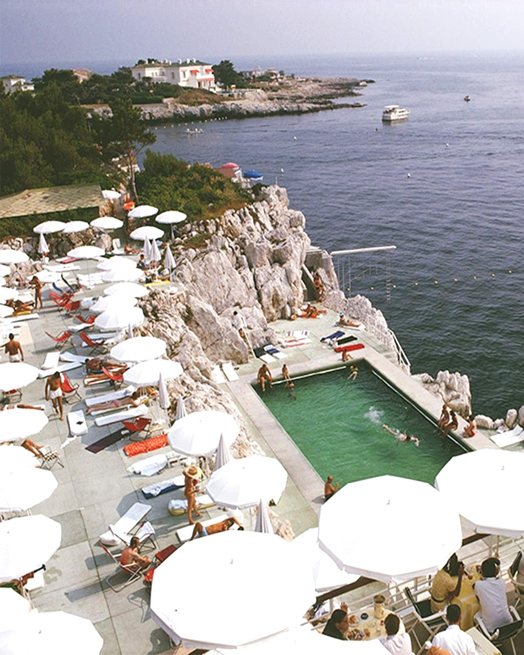 5 tyylikästä matkakohdetta - ja kuinka niihin pukeudutaan